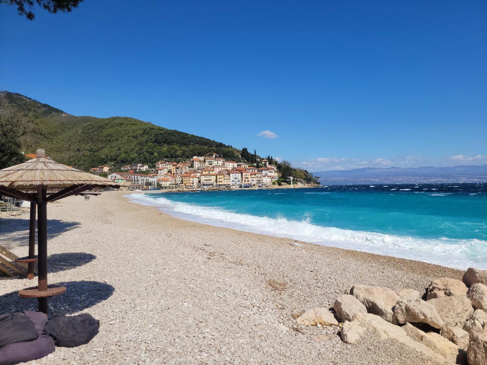 Ferienwohnung mit beheiztem Pool Kroatien Herbst und Winter Lovran Exterior foto